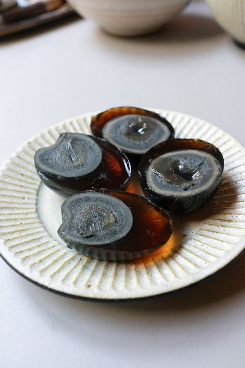 Tea Egg Display 2